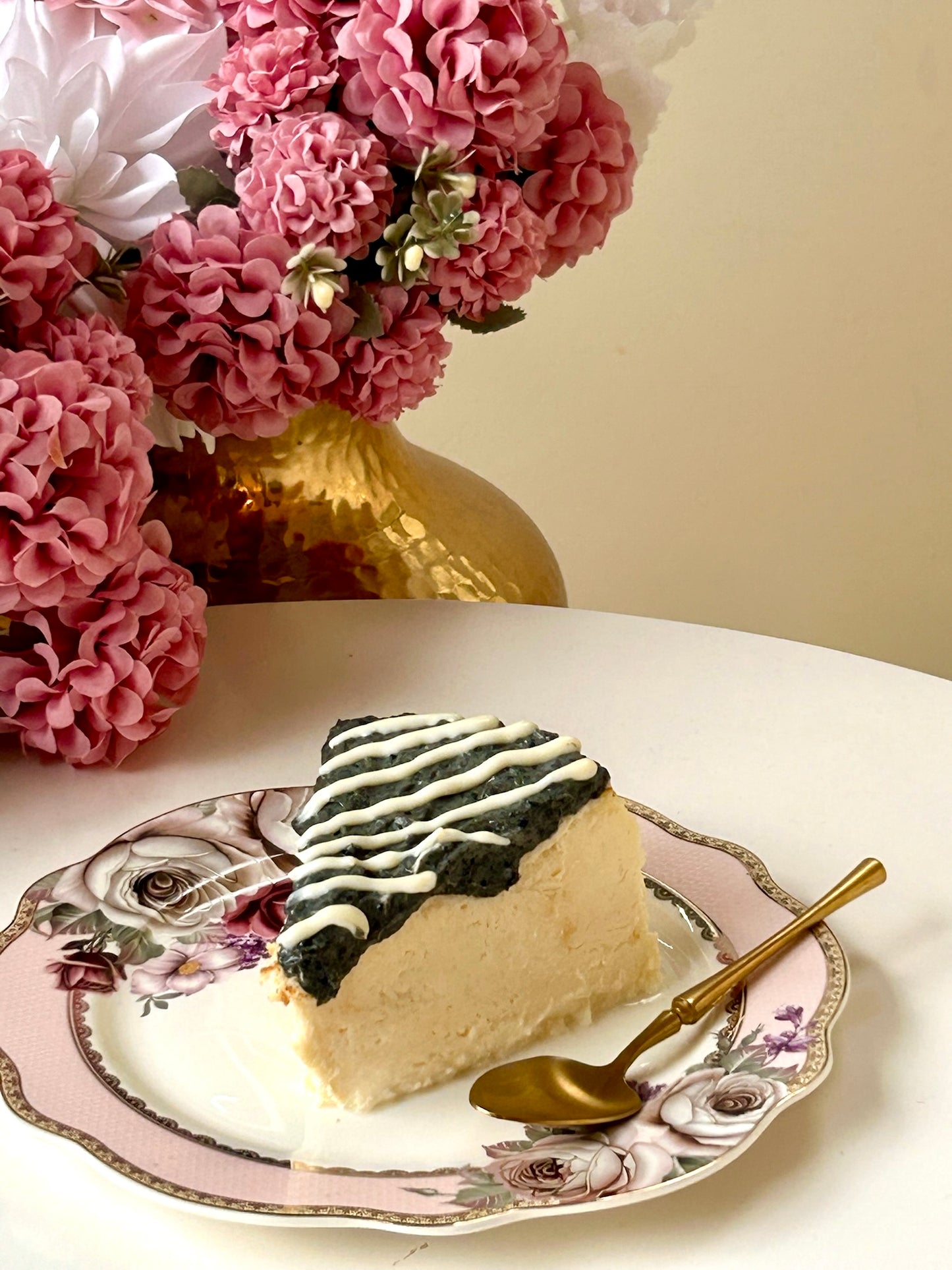 Black Sesame White Chocolate Basque Cheesecake